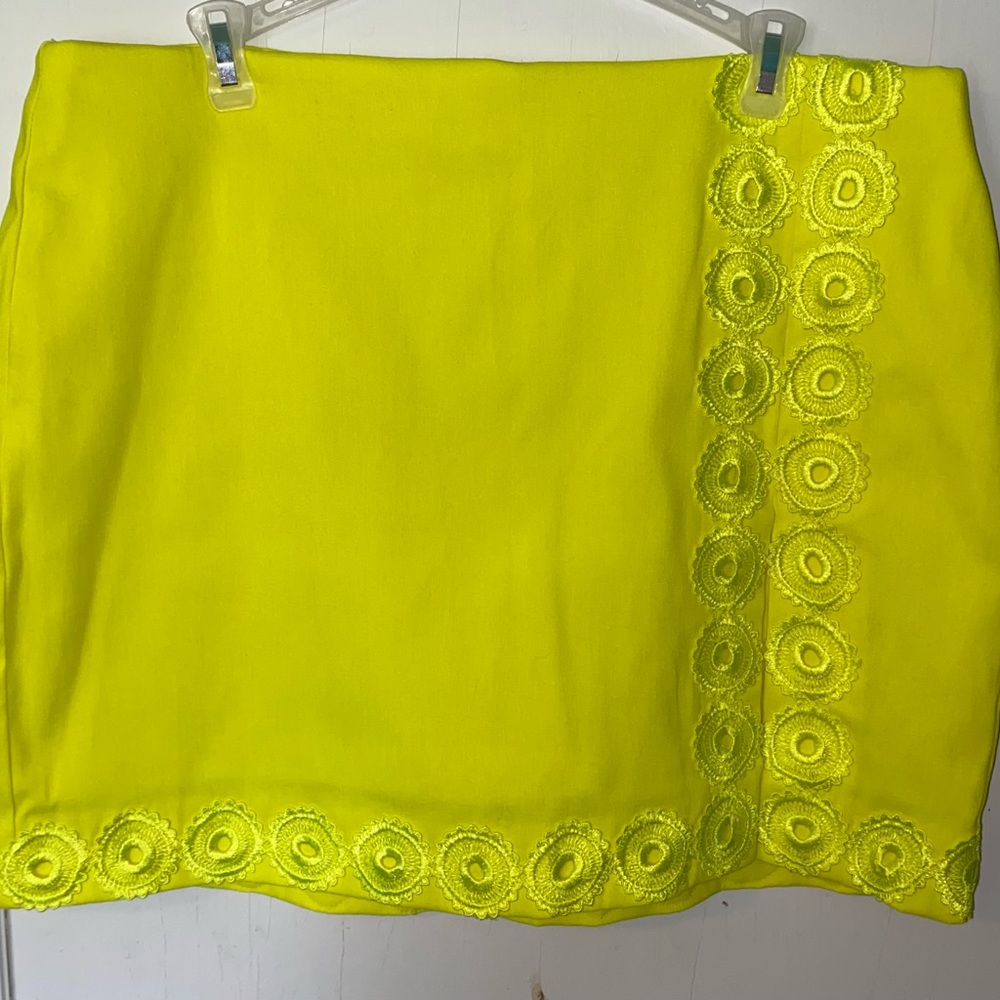 Crown & Ivy Skirt/Skort